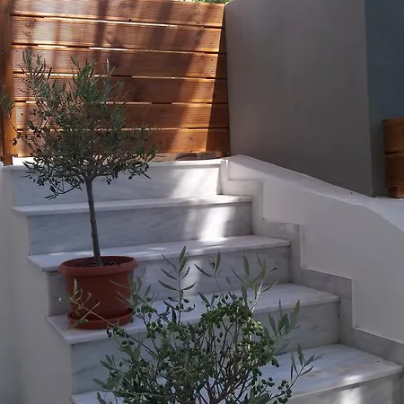 Ninolini ベッド・アンド・ブレックファスト Rhodes City
